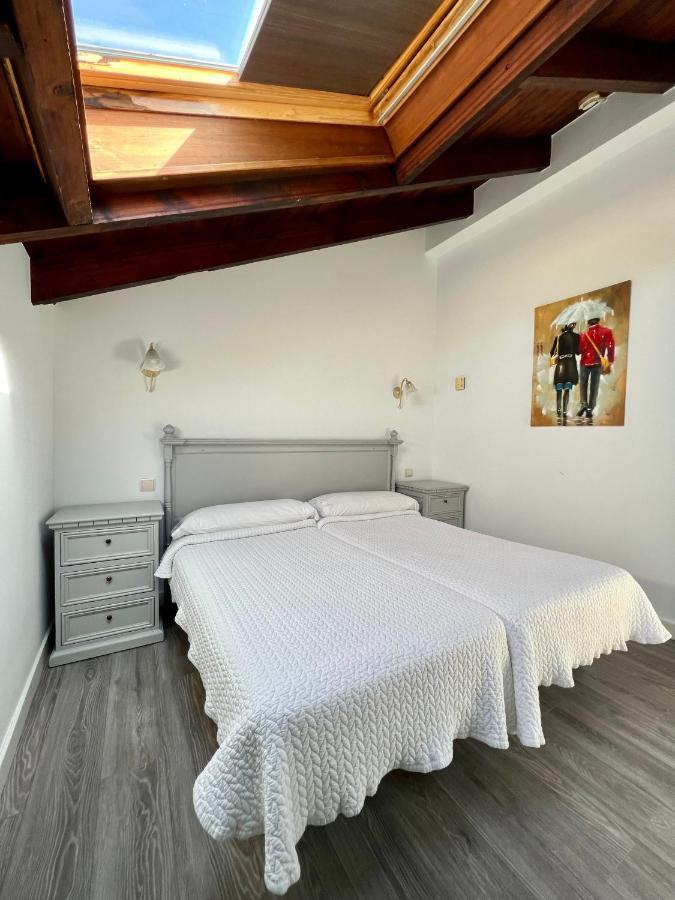 Hotel Villa Maria Ревилья-де-Камарго Экстерьер фото